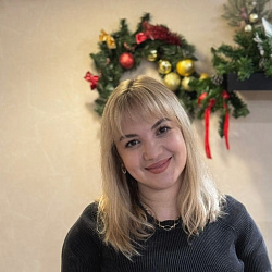 МИРЗАЯНОВА ИНДИРА ДАМИРОВНА